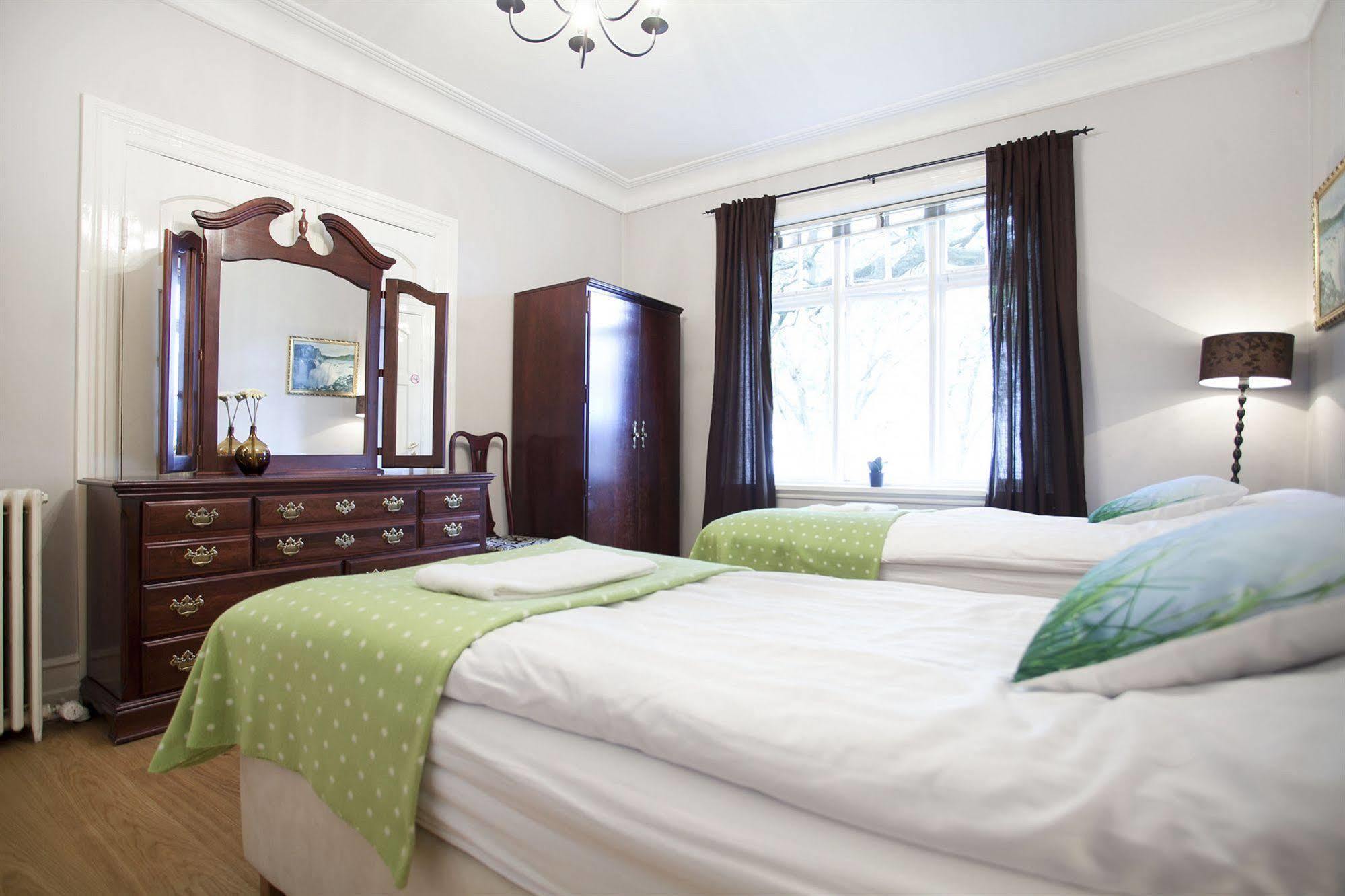 Skolabru Guesthouse Рейкьявик Экстерьер фото