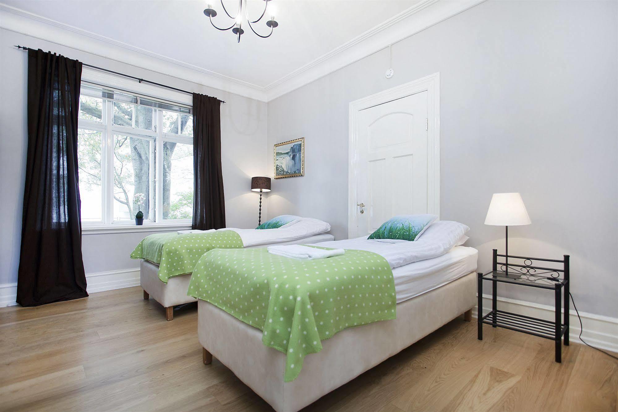 Skolabru Guesthouse Рейкьявик Экстерьер фото